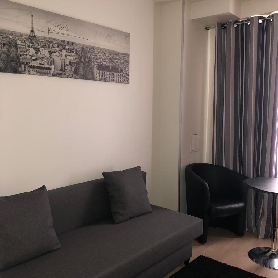 Апартаменты Near Eiffel Tower - Beautiful Flat Париж Экстерьер фото